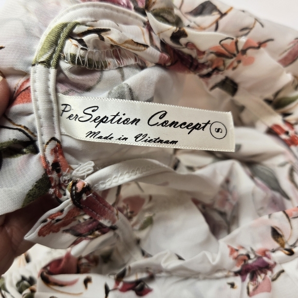 Perseption Concept women's size S multicolored floral blouse - Picture 6 of 7